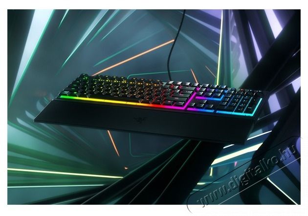 Razer Ornata V3 US RGB fekete gamer billentyűzet Iroda &eacute;s sz&aacute;m&iacute;t&aacute;stechnika - Billentyűzet / billentyűzet szett - Vezet&eacute;kes - 457645
