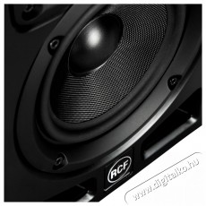 RCF AYRA PRO5 Audio-Video / Hifi / Multim&eacute;dia - Hangfal - Hangfalszett - &Aacute;ll&oacute; / front hangfal - 521118