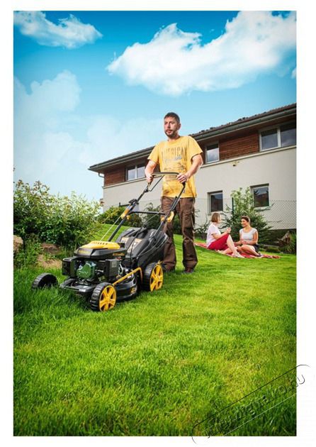 RIWALL RPM 4735 &ouml;nj&aacute;r&oacute;s benzinmotoros fűny&iacute;r&oacute; H&aacute;ztart&aacute;s / Otthon / K&uuml;lt&eacute;r - K&uuml;lt&eacute;r / kerti term&eacute;k / grill - Fűny&iacute;r&oacute; / gyeplaz&iacute;t&oacute; - 416334