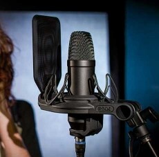 Rode SMR rezg&eacute;sg&aacute;tl&oacute; mikrofonfog&oacute; Pop Filterrel &eacute;s Rycote Lyre technol&oacute;gi&aacute;val Fot&oacute;-Vide&oacute; kieg&eacute;sz&iacute;tők - Mikrofon kieg&eacute;sz&iacute;tő - Mikrofon fog&oacute; - 273685