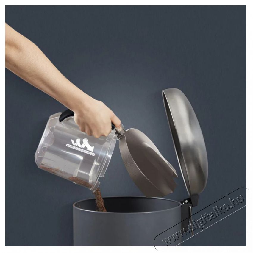 Rowenta RO4B50EA Compact Power XXL porzs&aacute;k n&eacute;lk&uuml;li porsz&iacute;v&oacute; H&aacute;ztart&aacute;s / Otthon / K&uuml;lt&eacute;r - Porsz&iacute;v&oacute; / takar&iacute;t&oacute;g&eacute;p - Porzs&aacute;k n&eacute;lk&uuml;li porsz&iacute;v&oacute; - 505526