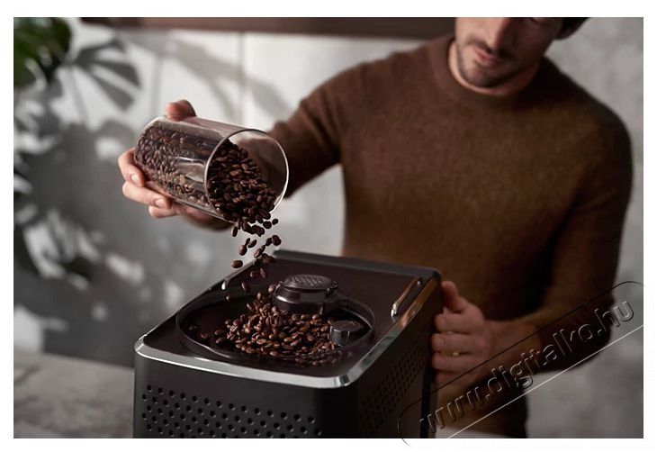 Saeco GranAroma Deluxe SM6682/10 Automata k&aacute;v&eacute;főző Konyhai term&eacute;kek - K&aacute;v&eacute;főző / k&aacute;v&eacute;&ouml;rlő / kieg&eacute;sz&iacute;tő - Automata k&aacute;v&eacute;főző - 500659