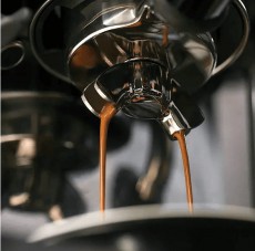 Sage SES880BSS Barista Touch K&aacute;v&eacute;főző Konyhai term&eacute;kek - K&aacute;v&eacute;főző / k&aacute;v&eacute;&ouml;rlő / kieg&eacute;sz&iacute;tő - Automata k&aacute;v&eacute;főző - 362939