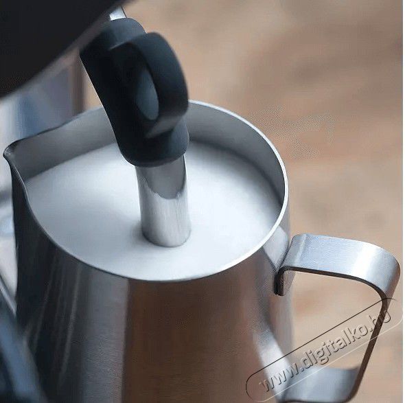 Sage SES880BSS Barista Touch K&aacute;v&eacute;főző Konyhai term&eacute;kek - K&aacute;v&eacute;főző / k&aacute;v&eacute;&ouml;rlő / kieg&eacute;sz&iacute;tő - Automata k&aacute;v&eacute;főző - 362939