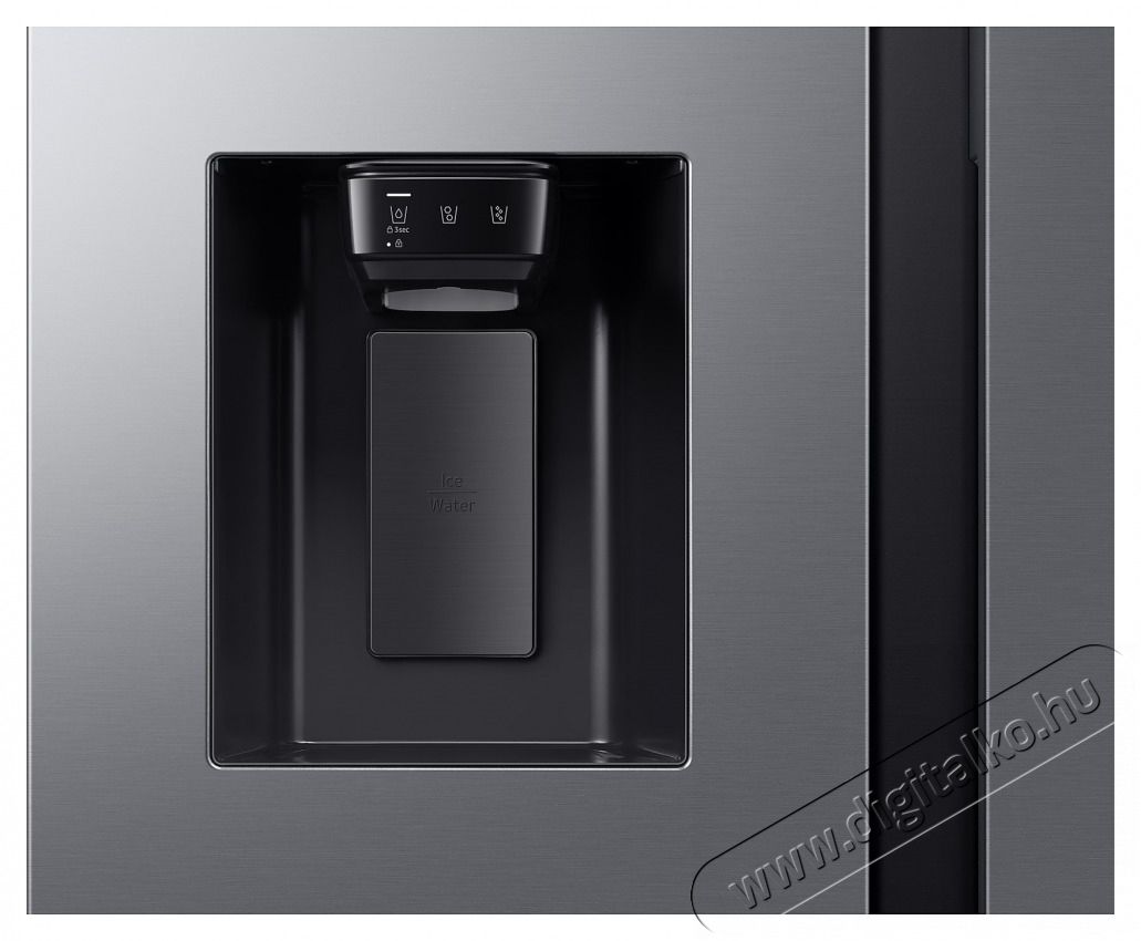 SAMSUNG RS70F64KETEO Side-by-Side hűtőszekr&eacute;ny AI Energia &uuml;zemm&oacute;ddal 640 L, matt met&aacute;l Konyhai term&eacute;kek - Hűtő, fagyaszt&oacute; (szabadon&aacute;ll&oacute;) - Amerikai t&iacute;pus&uacute; Side By Side hűtő - 505309