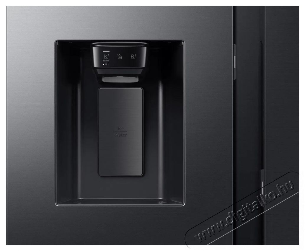 SAMSUNG RS90F64EEFEO Konyhai term&eacute;kek - Hűtő, fagyaszt&oacute; (szabadon&aacute;ll&oacute;) - Amerikai t&iacute;pus&uacute; Side By Side hűtő - 509386
