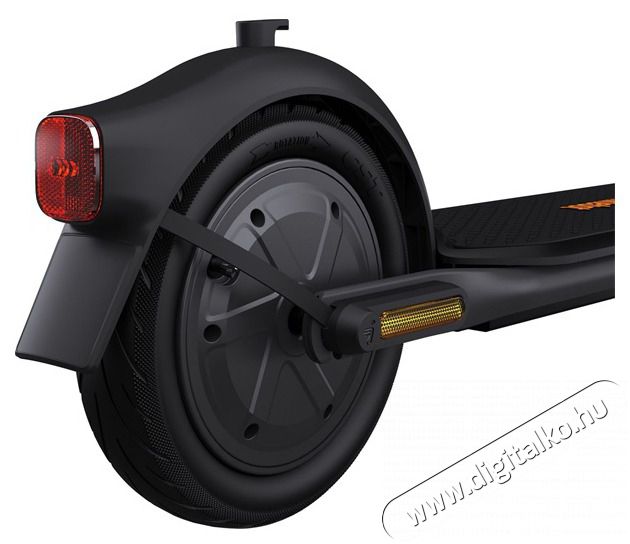 Segway Ninebot KickScooter F2 Plus elektromos roller H&aacute;ztart&aacute;s / Otthon / K&uuml;lt&eacute;r - J&aacute;t&eacute;k / Sport - Roller / segway / g&ouml;rdeszka - 478197