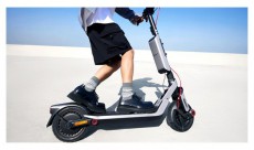 Segway Ninebot Kickscooter E3 E elektromos roller H&aacute;ztart&aacute;s / Otthon / K&uuml;lt&eacute;r - J&aacute;t&eacute;k / Sport - Roller / segway / g&ouml;rdeszka - 506826