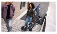 Segway Ninebot Kickscooter E3 E elektromos roller H&aacute;ztart&aacute;s / Otthon / K&uuml;lt&eacute;r - J&aacute;t&eacute;k / Sport - Roller / segway / g&ouml;rdeszka - 506826
