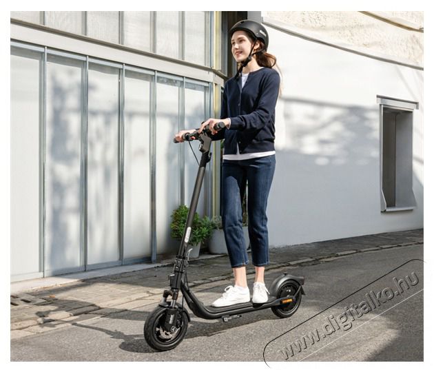 Segway Ninebot KickScooter F2 E II elektromos roller H&aacute;ztart&aacute;s / Otthon / K&uuml;lt&eacute;r - J&aacute;t&eacute;k / Sport - Roller / segway / g&ouml;rdeszka - 506908