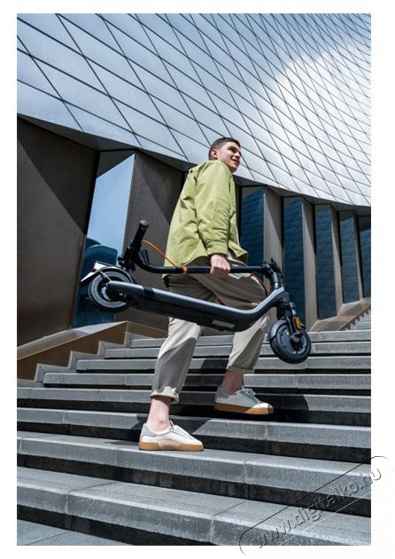 Segway Ninebot KickScooter E2 Plus E II elektromos roller H&aacute;ztart&aacute;s / Otthon / K&uuml;lt&eacute;r - J&aacute;t&eacute;k / Sport - Roller / segway / g&ouml;rdeszka - 507598