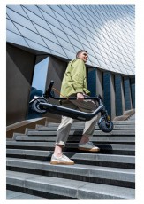 Segway Ninebot KickScooter E2 Plus E II elektromos roller H&aacute;ztart&aacute;s / Otthon / K&uuml;lt&eacute;r - J&aacute;t&eacute;k / Sport - Roller / segway / g&ouml;rdeszka - 507598