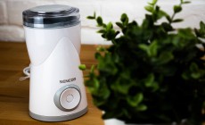 Sencor SCG 1050WH Elektromos k&aacute;v&eacute;dar&aacute;l&oacute; - feh&eacute;r Konyhai term&eacute;kek - K&aacute;v&eacute;főző / k&aacute;v&eacute;&ouml;rlő / kieg&eacute;sz&iacute;tő - K&aacute;v&eacute;dar&aacute;l&oacute; / őrlő - 274771