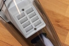 Sencor SVC 190W Vezet&eacute;k n&eacute;lk&uuml;li k&eacute;zi morzsaporsz&iacute;v&oacute; - feh&eacute;r H&aacute;ztart&aacute;s / Otthon / K&uuml;lt&eacute;r - Porsz&iacute;v&oacute; / takar&iacute;t&oacute;g&eacute;p - Morzsaporsz&iacute;v&oacute; - 260638