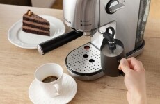 Sencor SES 4900SS pressz&oacute; k&aacute;v&eacute;főző Konyhai term&eacute;kek - K&aacute;v&eacute;főző / k&aacute;v&eacute;&ouml;rlő / kieg&eacute;sz&iacute;tő - Pressz&oacute; k&aacute;v&eacute;főző - 361484