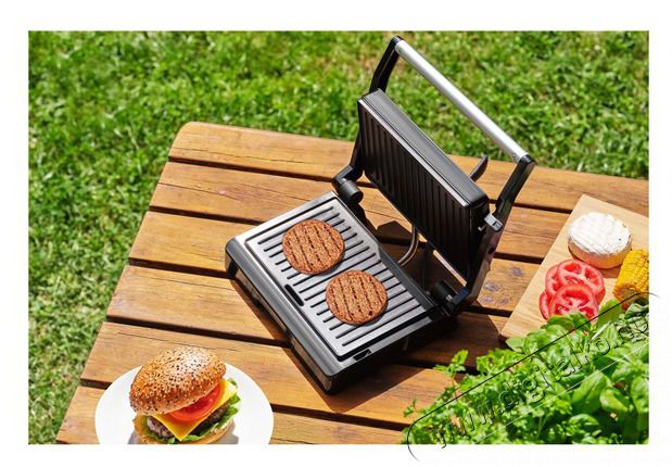 Sencor SBG 2070SS Kontakt, Pannini Grill - Fekete Konyhai term&eacute;kek - Konyhai kisg&eacute;p (s&uuml;t&eacute;s / főz&eacute;s / hűt&eacute;s / &eacute;telk&eacute;sz&iacute;t&eacute;s) - Kontakt grill s&uuml;tő / s&uuml;tőlap - 400625
