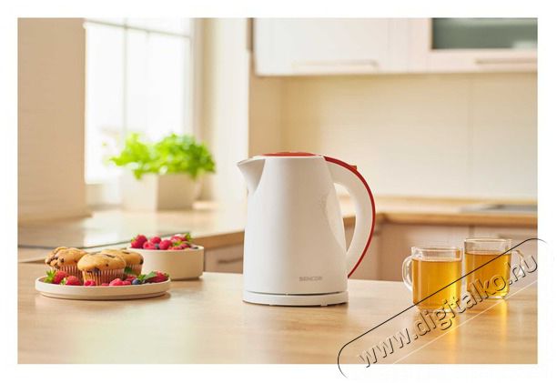 Sencor SWK 1515RD 1,5L-es piros v&iacute;zforral&oacute; Konyhai term&eacute;kek - V&iacute;zforral&oacute; / teafőző - 502167