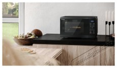 SHARP YC-MS252AE-B 25L, digit&aacute;lis mikrohull&aacute;m&uacute; s&uuml;tő, fekete Konyhai term&eacute;kek - Mikrohull&aacute;m&uacute; s&uuml;tő - Mikrohull&aacute;m&uacute; s&uuml;tő (szabadon&aacute;ll&oacute;) - 495979