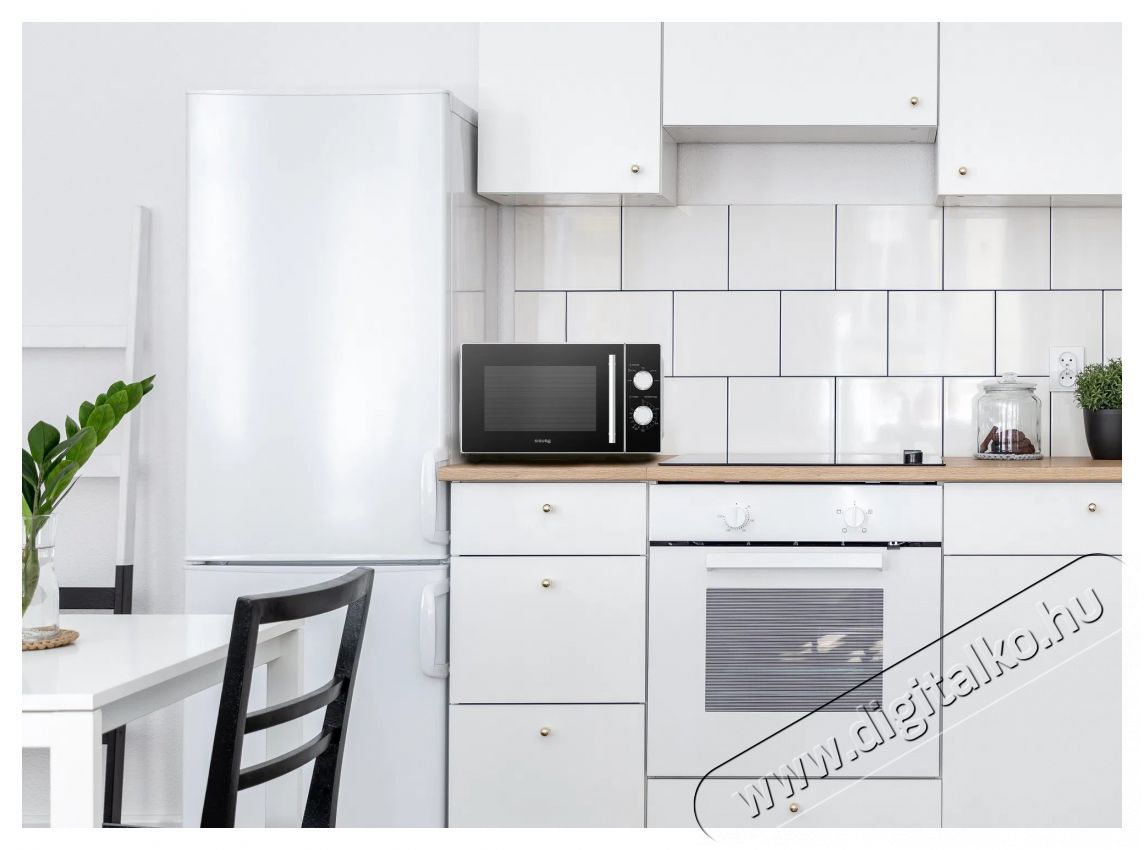 Siguro MO-B130S Element Mikrohull&aacute;m&uacute; s&uuml;tő Konyhai term&eacute;kek - Mikrohull&aacute;m&uacute; s&uuml;tő - Mikrohull&aacute;m&uacute; s&uuml;tő (szabadon&aacute;ll&oacute;) - 503887