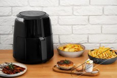Siguro AF-P350B Vita Fry Plus Konyhai term&eacute;kek - Konyhai kisg&eacute;p (s&uuml;t&eacute;s / főz&eacute;s / hűt&eacute;s / &eacute;telk&eacute;sz&iacute;t&eacute;s) - L&eacute;gkever&eacute;ses főzőg&eacute;p / elektromos kukta / multifunkci&oacute;s s&uuml;tő - 520565