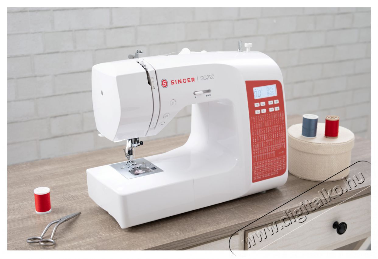 Singer SC 220 Red varr&oacute;g&eacute;p H&aacute;ztart&aacute;s / Otthon / K&uuml;lt&eacute;r - Varr&oacute;g&eacute;p - 381715