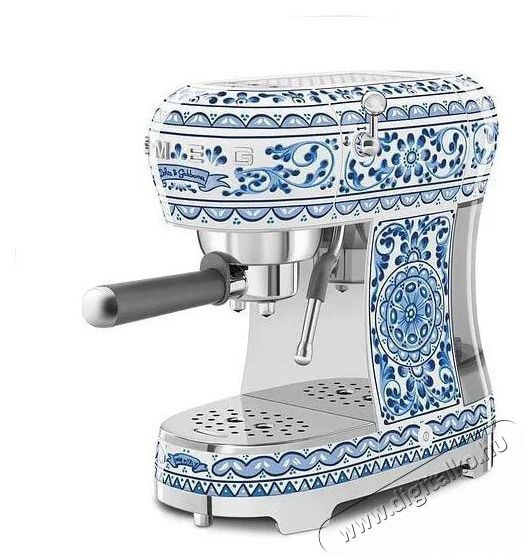 Smeg ECF02DGBEU Dolce&Gabbana Blu Mediterraneo Konyhai term&eacute;kek - K&aacute;v&eacute;főző / k&aacute;v&eacute;&ouml;rlő / kieg&eacute;sz&iacute;tő - Pressz&oacute; k&aacute;v&eacute;főző - 512866