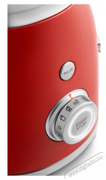 Smeg Smeg BLF03RDEU Konyhai term&eacute;kek - Konyhai kisg&eacute;p (elők&eacute;sz&iacute;t&eacute;s / feldolgoz&aacute;s) - Turmixg&eacute;p - 519176