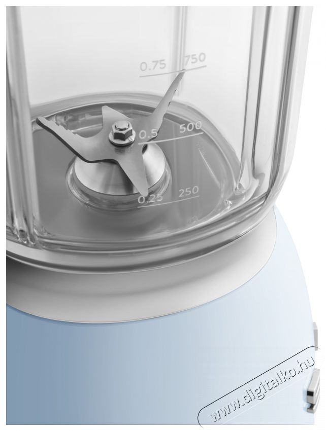 Smeg BLF03PBEU Konyhai term&eacute;kek - Konyhai kisg&eacute;p (elők&eacute;sz&iacute;t&eacute;s / feldolgoz&aacute;s) - Turmixg&eacute;p - 520634