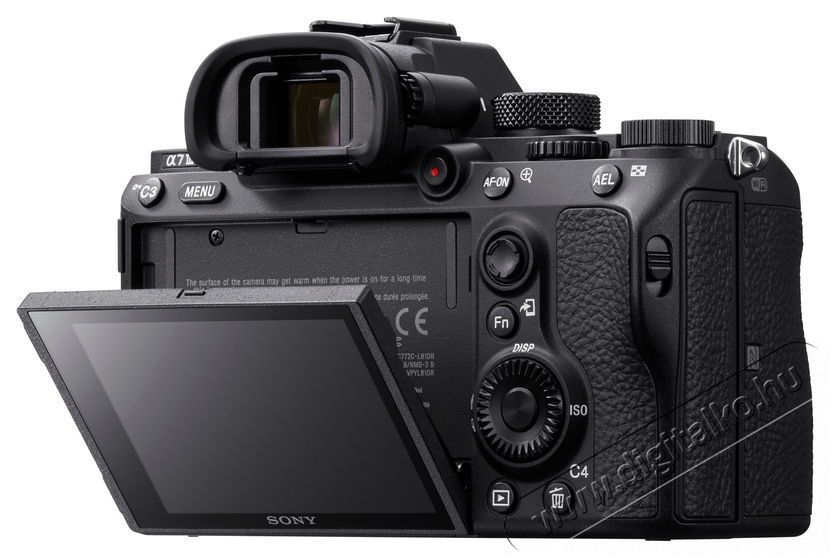 SONY Alpha A7 III v&aacute;z F&eacute;nyk&eacute;pezőg&eacute;p / kamera - Kompakt f&eacute;nyk&eacute;pezőg&eacute;p - F&eacute;lprofi tud&aacute;s&uacute; kompakt - 519986