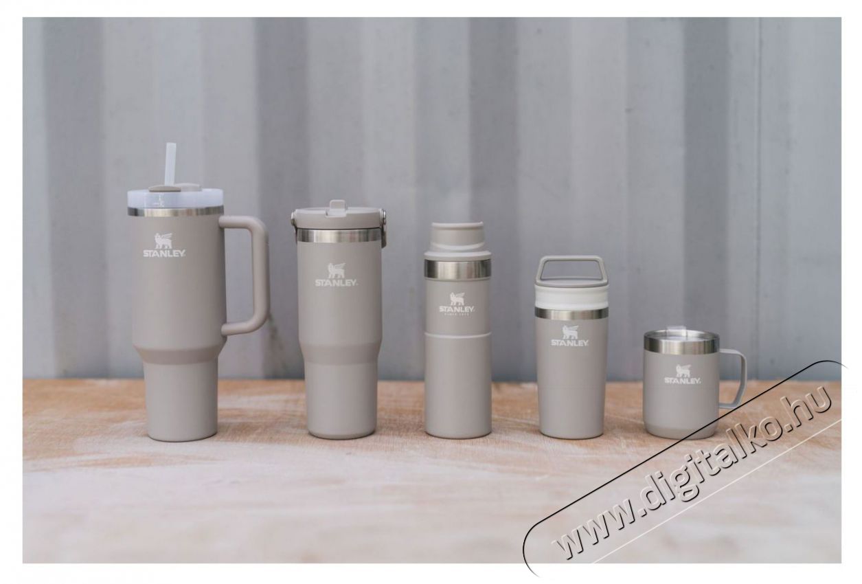 Stanley Quencher H2.O FlowState Tumbler 1180 ml Ash thermo b&ouml;gre Konyhai term&eacute;kek - Ed&eacute;ny - Termosz - 526194