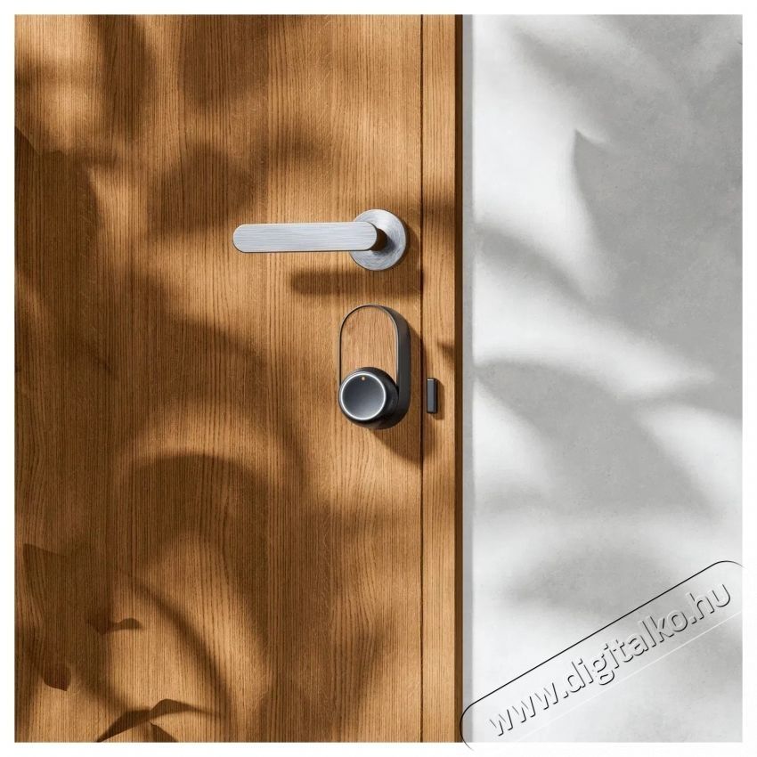 SwitchBot Lock Ultra Silver H&aacute;ztart&aacute;s / Otthon / K&uuml;lt&eacute;r - Okos otthon - Kieg&eacute;sz&iacute;tő - 520844