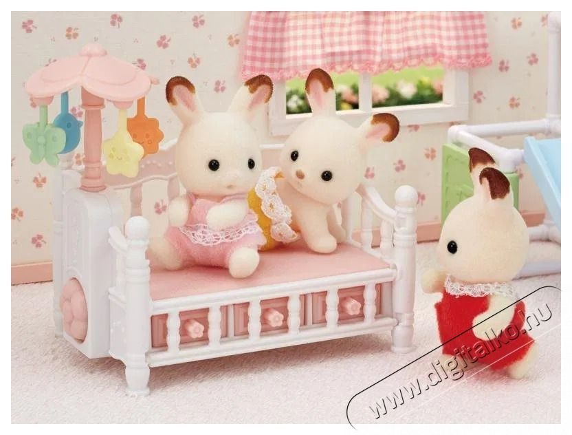 Sylvanian Families B&uacute;tor - kis&aacute;gy h&aacute;rmasikreknek forg&oacute;val &Uacute;jdons&aacute;gok - &Uacute;j term&eacute;kek - 532281