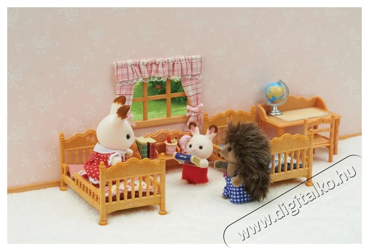 Sylvanian Families k&eacute;szlet - gyerekszoba emeletes &aacute;ggyal H&aacute;ztart&aacute;s / Otthon / K&uuml;lt&eacute;r - J&aacute;t&eacute;k / Sport - J&aacute;t&eacute;kfigura - 532278