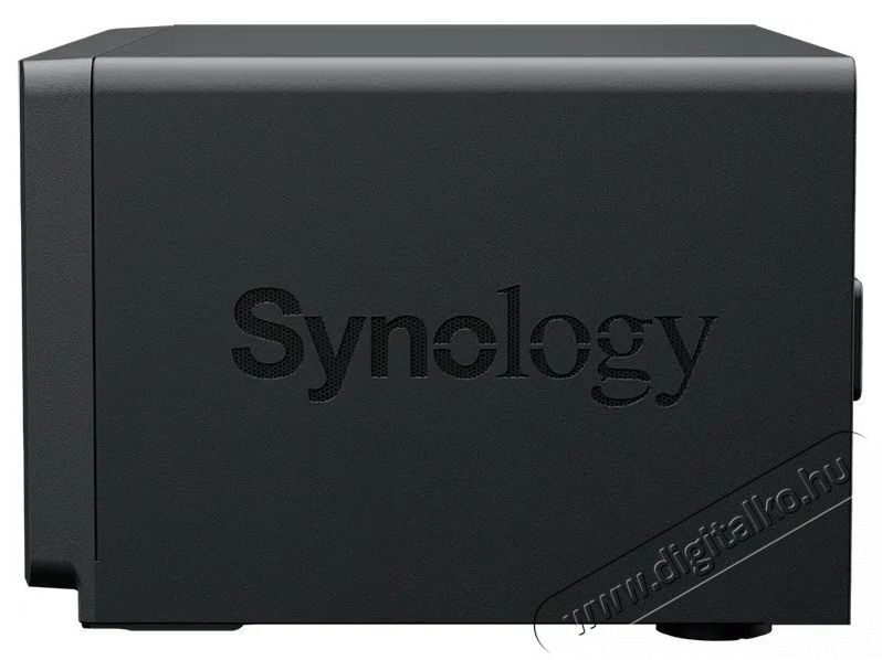 Synology DS1825+ NAS Iroda &eacute;s sz&aacute;m&iacute;t&aacute;stechnika - Adatt&aacute;rol&oacute; / merevlemez - K&uuml;lső HDD - 532705