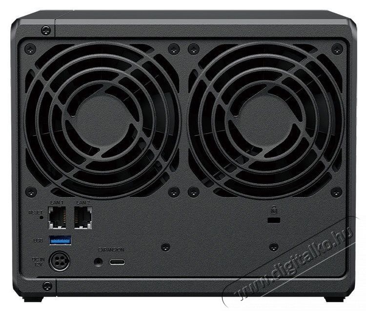 Synology DS925+ 2x HAT3300-4T (8TB) NAS Iroda &eacute;s sz&aacute;m&iacute;t&aacute;stechnika - Adatt&aacute;rol&oacute; / merevlemez - Kieg&eacute;sz&iacute;tő - 532698