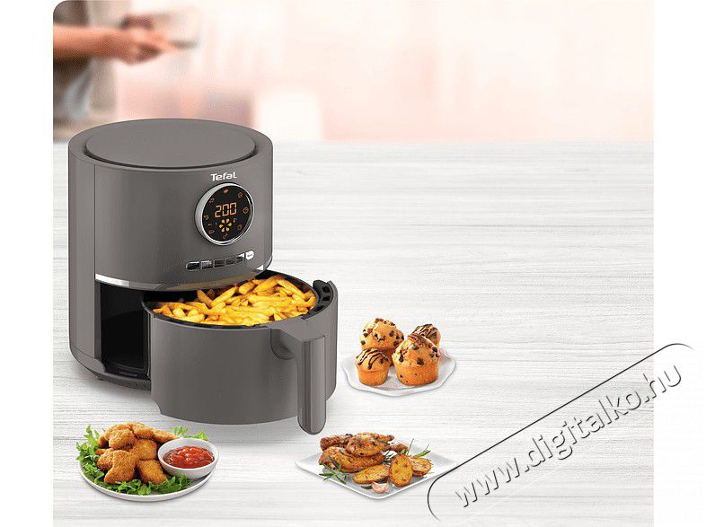Tefal EY111B15 forr&oacute;levegős fritőz Konyhai term&eacute;kek - Konyhai kisg&eacute;p (s&uuml;t&eacute;s / főz&eacute;s / hűt&eacute;s / &eacute;telk&eacute;sz&iacute;t&eacute;s) - L&eacute;gkever&eacute;ses főzőg&eacute;p / elektromos kukta / multifunkci&oacute;s s&uuml;tő - 378035
