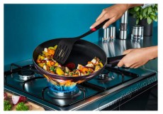 Tefal D5220883 Resist Intense serpenyő 32cm Konyhai term&eacute;kek - Ed&eacute;ny - Serpenyő - 379190