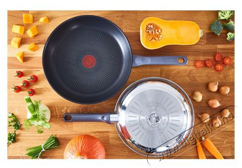 Tefal G7300655 Daily cook serpenyő 28cm Konyhai term&eacute;kek - Ed&eacute;ny - Serpenyő - 384131