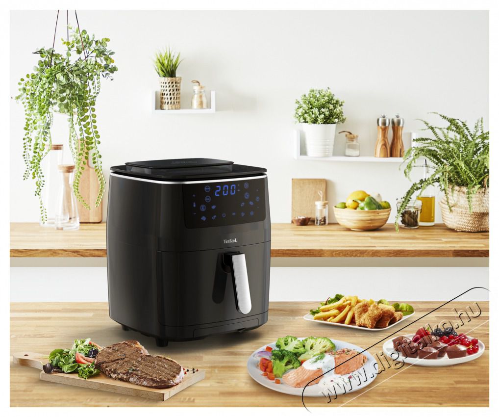 Tefal FW201815 Forr&oacute;levegős fritőz Konyhai term&eacute;kek - Konyhai kisg&eacute;p (s&uuml;t&eacute;s / főz&eacute;s / hűt&eacute;s / &eacute;telk&eacute;sz&iacute;t&eacute;s) - L&eacute;gkever&eacute;ses főzőg&eacute;p / elektromos kukta / multifunkci&oacute;s s&uuml;tő - 382365