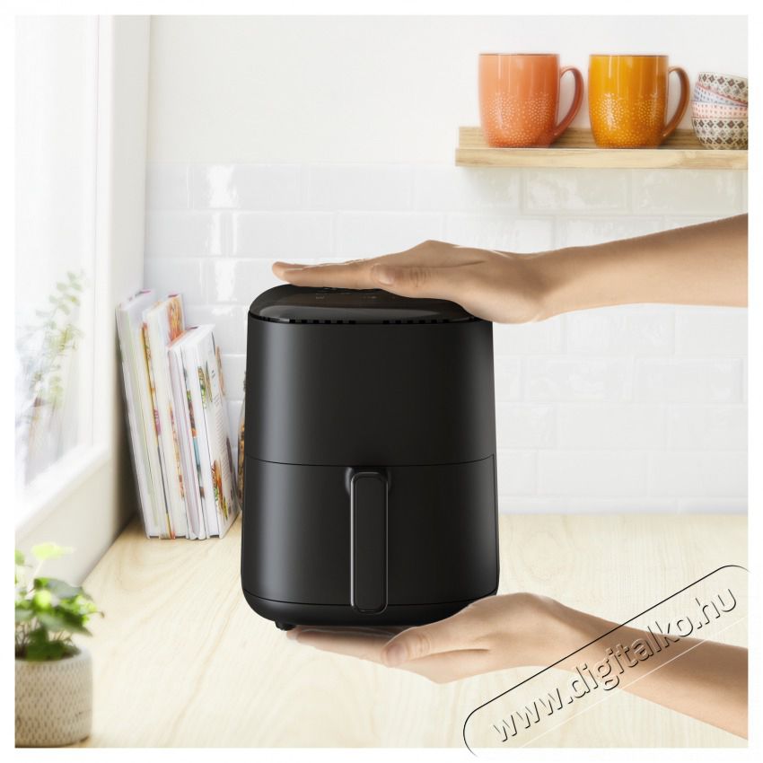 Tefal EY145810 Easy Fry Compact fekete 3 L forr&oacute;levegős s&uuml;tő Konyhai term&eacute;kek - Konyhai kisg&eacute;p (s&uuml;t&eacute;s / főz&eacute;s / hűt&eacute;s / &eacute;telk&eacute;sz&iacute;t&eacute;s) - L&eacute;gkever&eacute;ses főzőg&eacute;p / elektromos kukta / multifunkci&oacute;s s&uuml;tő - 501131