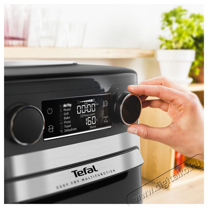 Tefal Easy Fry FW556DE0 forr&oacute;levegő s&uuml;tő Konyhai term&eacute;kek - Konyhai kisg&eacute;p (s&uuml;t&eacute;s / főz&eacute;s / hűt&eacute;s / &eacute;telk&eacute;sz&iacute;t&eacute;s) - L&eacute;gkever&eacute;ses főzőg&eacute;p / elektromos kukta / multifunkci&oacute;s s&uuml;tő - 505198