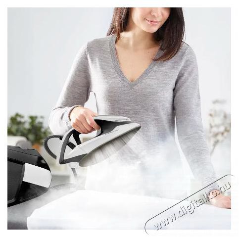 Tefal SV8156E0 Express Vision Black Gőz&aacute;llom&aacute;s H&aacute;ztart&aacute;s / Otthon / K&uuml;lt&eacute;r - Vasal&oacute; - Gőz&aacute;llom&aacute;s - 526359