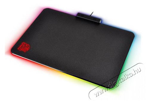 Thermaltake Ttesports Draconem RGB vil&aacute;g&iacute;t&oacute; gamer eg&eacute;rpad Iroda &eacute;s sz&aacute;m&iacute;t&aacute;stechnika - Eg&eacute;r - Eg&eacute;rpad - 380386