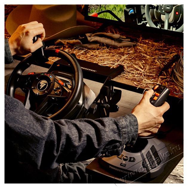 Thrustmaster 4460279 SimTask FarmStick Xbox Series/PC joystick Iroda &eacute;s sz&aacute;m&iacute;t&aacute;stechnika - Sz&aacute;m&iacute;t&oacute;g&eacute;p tartoz&eacute;k - PC kontroller - 506983