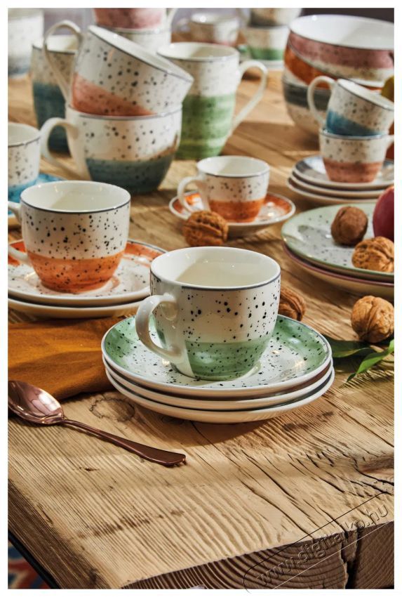 Tognana IRIS SIENNA k&aacute;v&eacute;scs&eacute;szek&eacute;szlet cs&eacute;szealjakkal, 6 db, 80 ml Konyhai term&eacute;kek - K&aacute;v&eacute;főző / k&aacute;v&eacute;&ouml;rlő / kieg&eacute;sz&iacute;tő - K&aacute;v&eacute;s poh&aacute;r / cs&eacute;sze - 503831