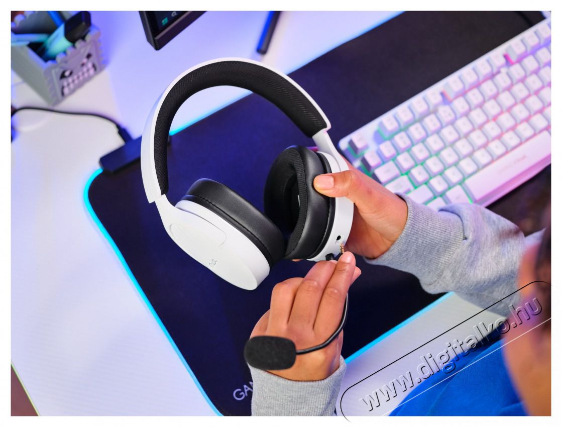 Trust 25210 GXT489W Fayzo vezet&eacute;kes feh&eacute;r gamer headset Audio-Video / Hifi / Multim&eacute;dia - F&uuml;l &eacute;s Fejhallgat&oacute;k - Fejhallgat&oacute; mikrofonnal / headset - 514843