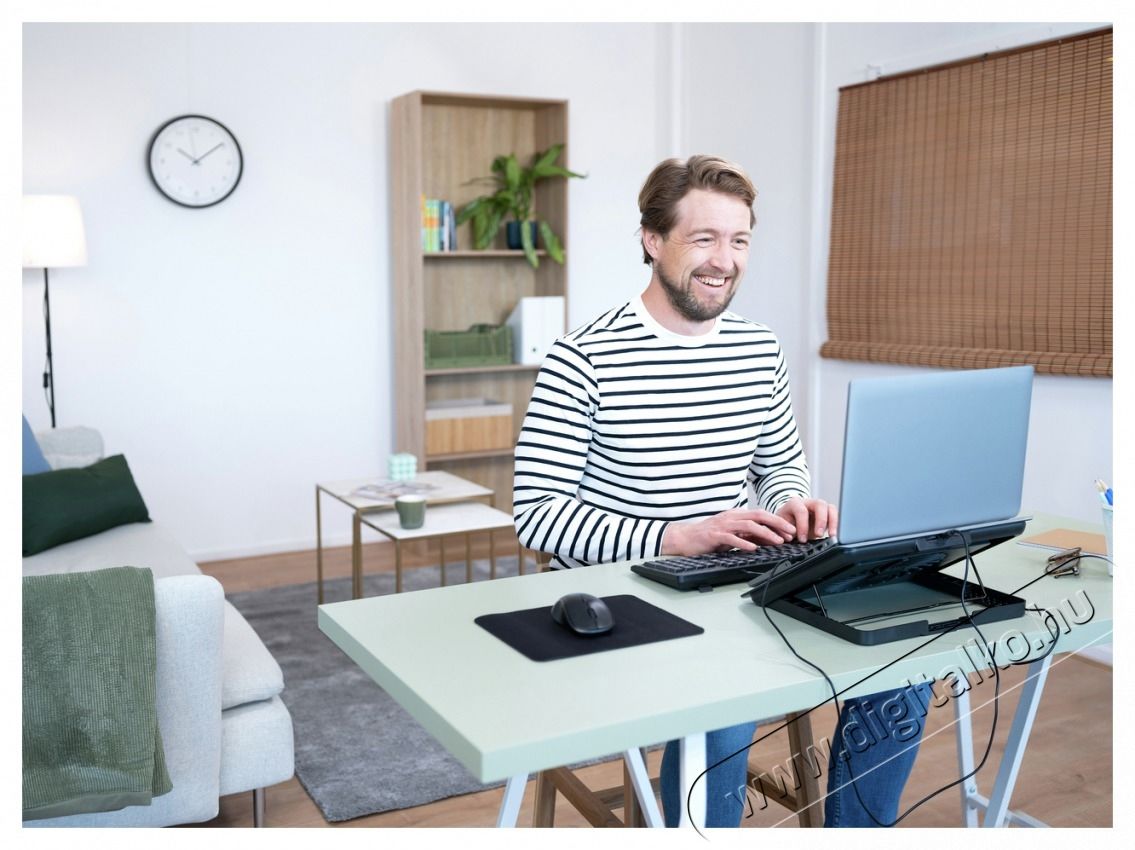 Trust Exto notebook hűtőpad Iroda &eacute;s sz&aacute;m&iacute;t&aacute;stechnika - Notebook kieg&eacute;sz&iacute;tő - Egy&eacute;b notebook kieg&eacute;sz&iacute;tő - 514852