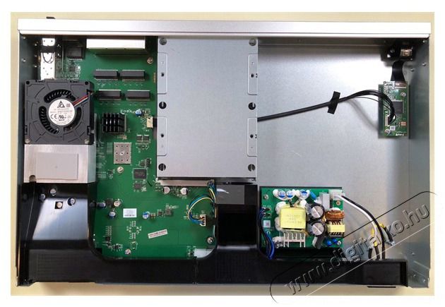 UBIQUITI UniFi Dream Machine Pro (UDM-PRO) 8xGbE LAN 1xSFP 1xSFP+ 19 1U komplett Iroda &eacute;s sz&aacute;m&iacute;t&aacute;stechnika - H&aacute;l&oacute;zat - Switch - 394697