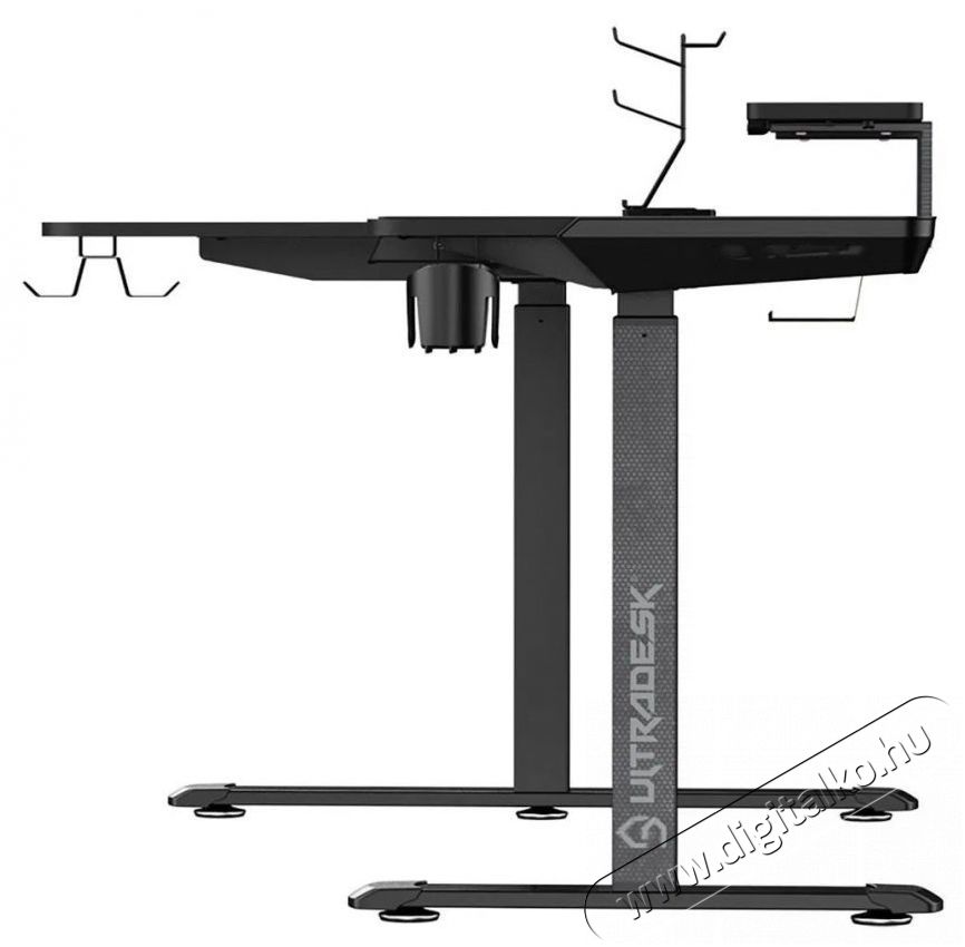 ULTRADESK Winger fekete Iroda &eacute;s sz&aacute;m&iacute;t&aacute;stechnika - Egy&eacute;b sz&aacute;m&iacute;t&aacute;stechnikai term&eacute;k - 530740