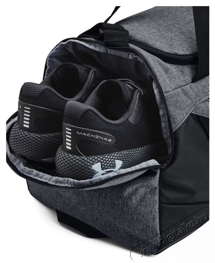 Under Armour Undeniable 5.0 S t&aacute;ska, uniszex, vil&aacute;gossz&uuml;rke H&aacute;ztart&aacute;s / Otthon / K&uuml;lt&eacute;r - J&aacute;t&eacute;k / Sport - Kieg&eacute;sz&iacute;tő - 537535